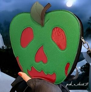 🍏💀 Poison Apple Skull Halloween Purse Handbag Crossbody